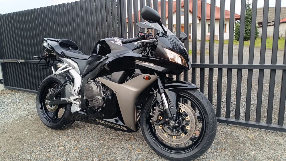 Honda CBR 600rr pc40 bezwypadkowa, 1 właściciel od nowości, jak gsxr r6 daytona