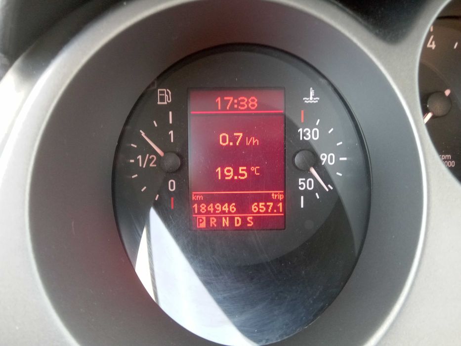 Samochod Seat Almera