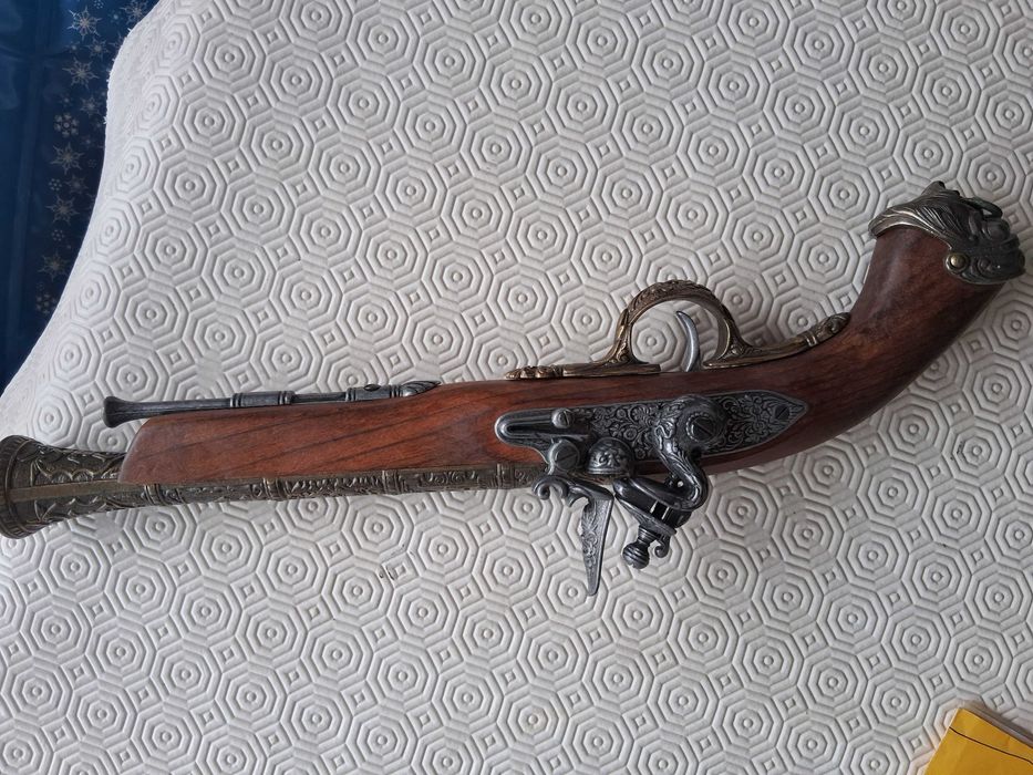 Réplica de mosquete século XVIII, pistola pederneira Italiana