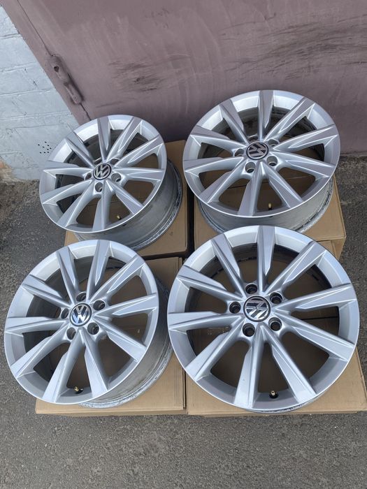 R17 5*112 et43 d57,1 vw passat,jetta,golf ,touran