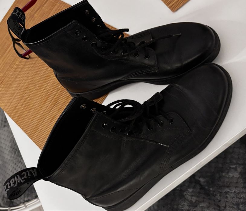 Dr Martens . Stan bdb. Unisex. 43