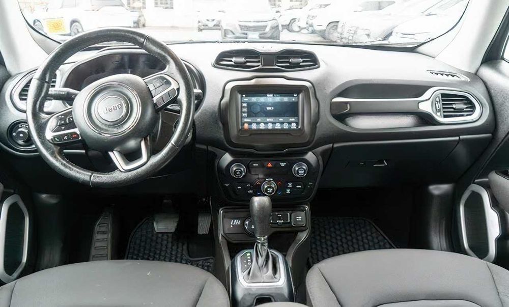 Jeep Renegade      2020