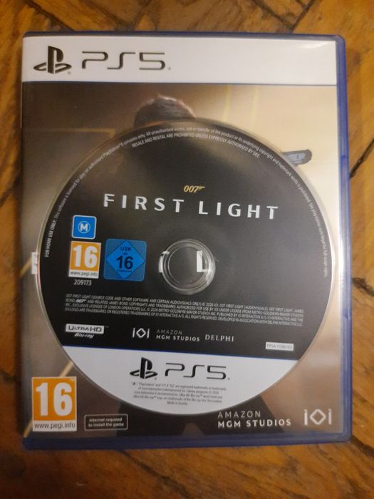 007 first light PS5 бу