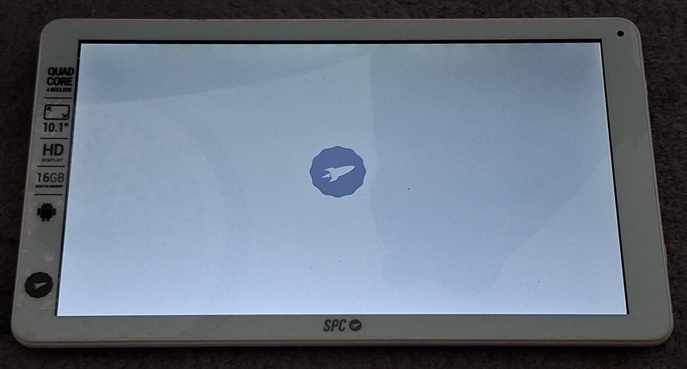 Tablet SPC - liga, mas fica parado