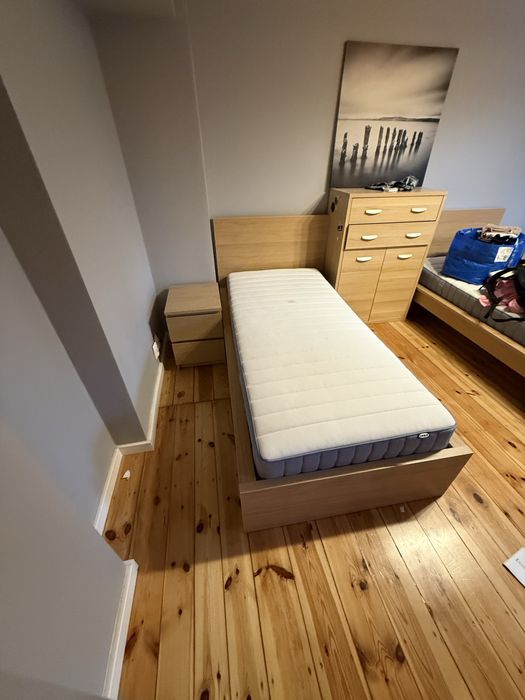 IKEA MALM łóżko 90x200