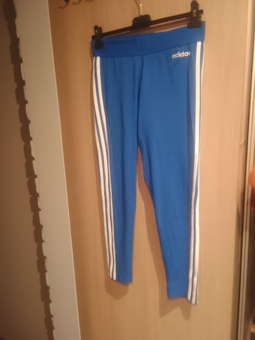 Leginsy adidas 2 Pary plus trzecie Sinsay gratis