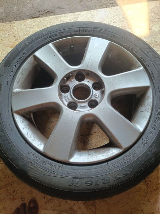 3 jantes originais VW