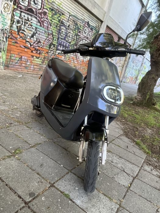 Scooter eletrico otimo estado