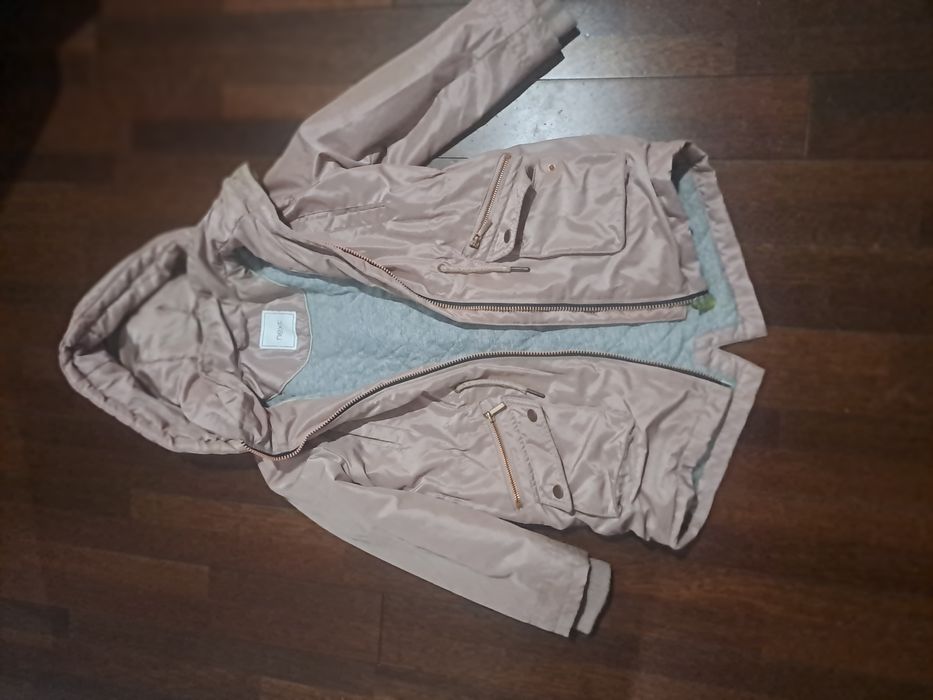 Kurteczka, płaszczyk dla dziewczynki