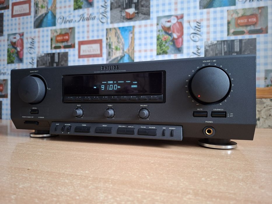 Стильный харизматичный Philips FR 920E,2×80Вт,есть BLUETOOTH,гарантия!