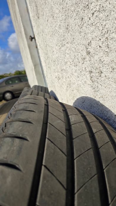 OZ Ultraleggera 18" 5x112 com pneus