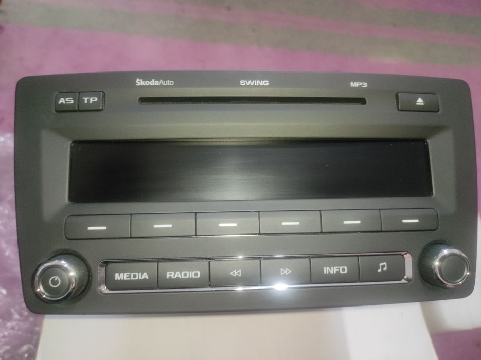 Нова Магнитола SWING Skoda Octavia A5