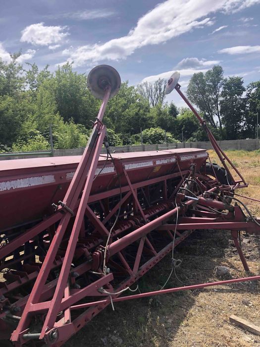 Продам сівалку червона зірка