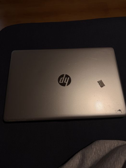 Laptop HP 15-BS559SA/UK