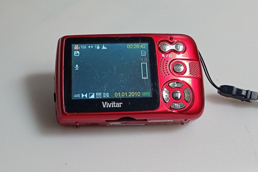 Vivitar ViviCam 7024