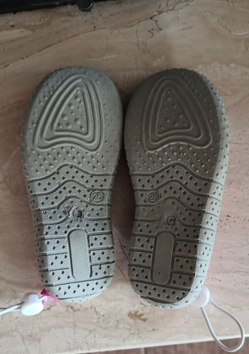 Buty do wody, japonki  26 + gratis