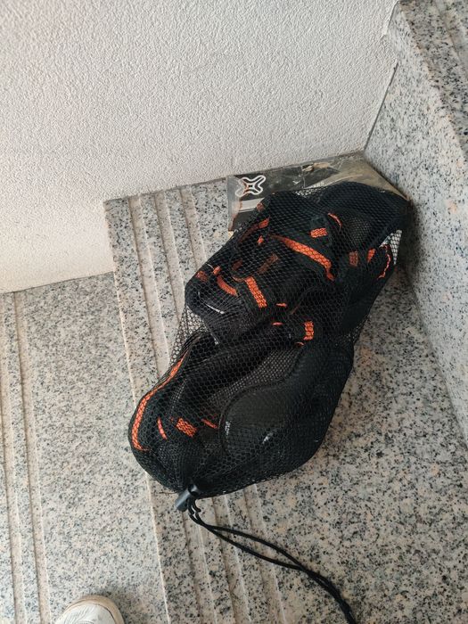 Proteções de joelhos e cotovelos tamanho L