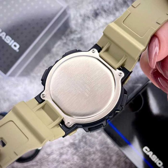 Чоловічий годинник Casio WS-1700H-5A