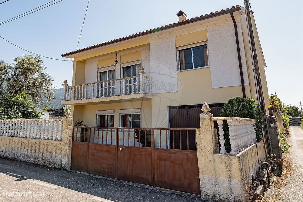 Moradia T6 para venda