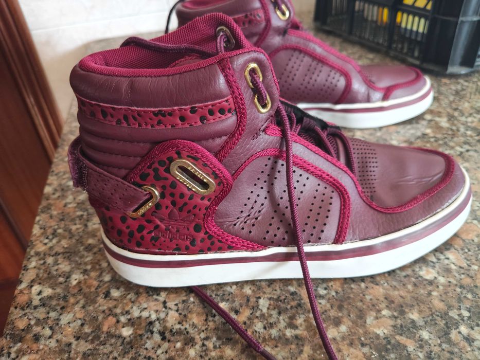 Adidas Adi-Rise Mid