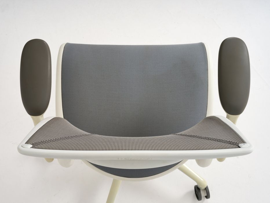 Cadeira Diffrent World da Humanscale