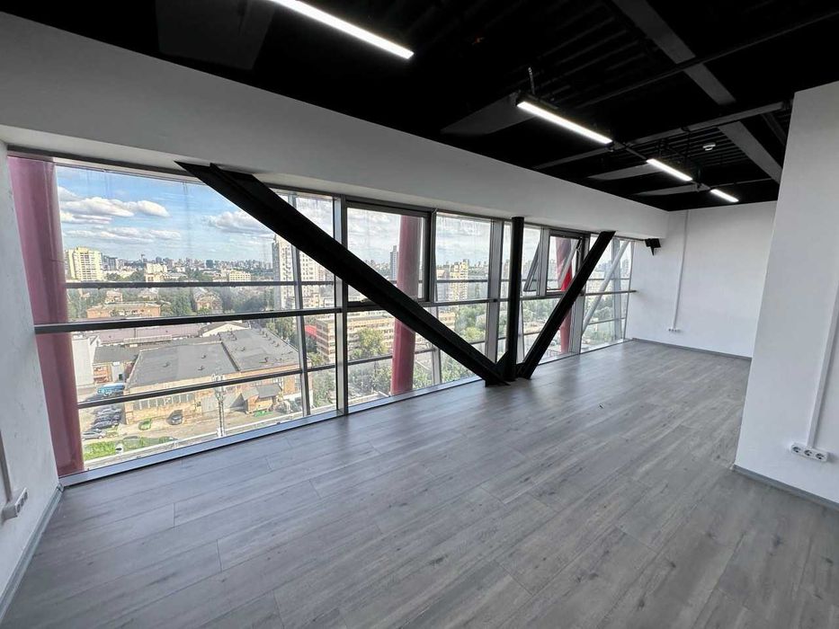 Офіс з генератором, 800 м2, М. Шулявська, ТРЦ Соsmo Multimall. Власник