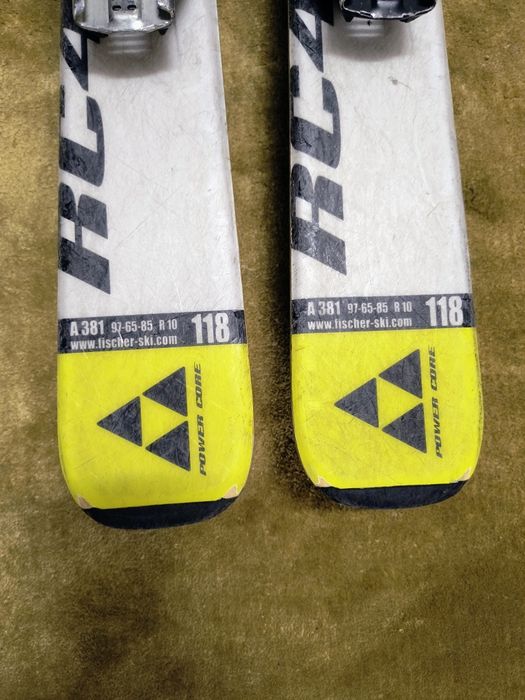 Narty Fisher Pro Race A381