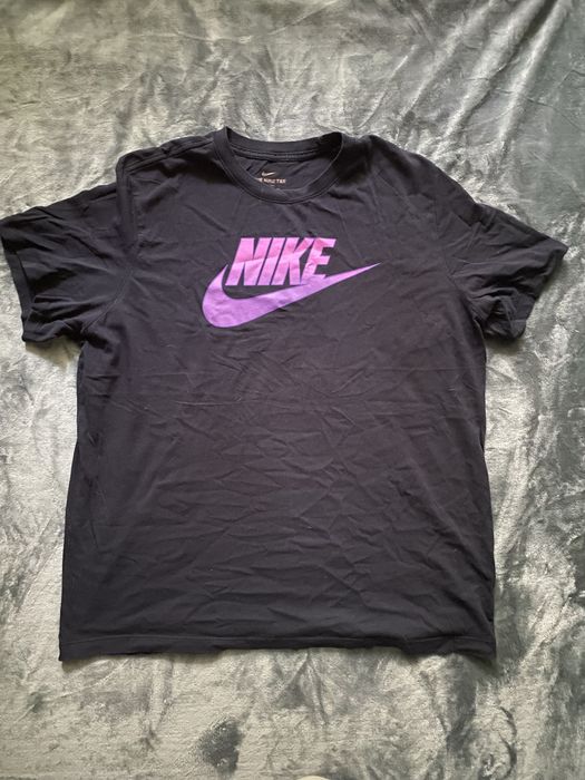 Футболка чоловіча Nike