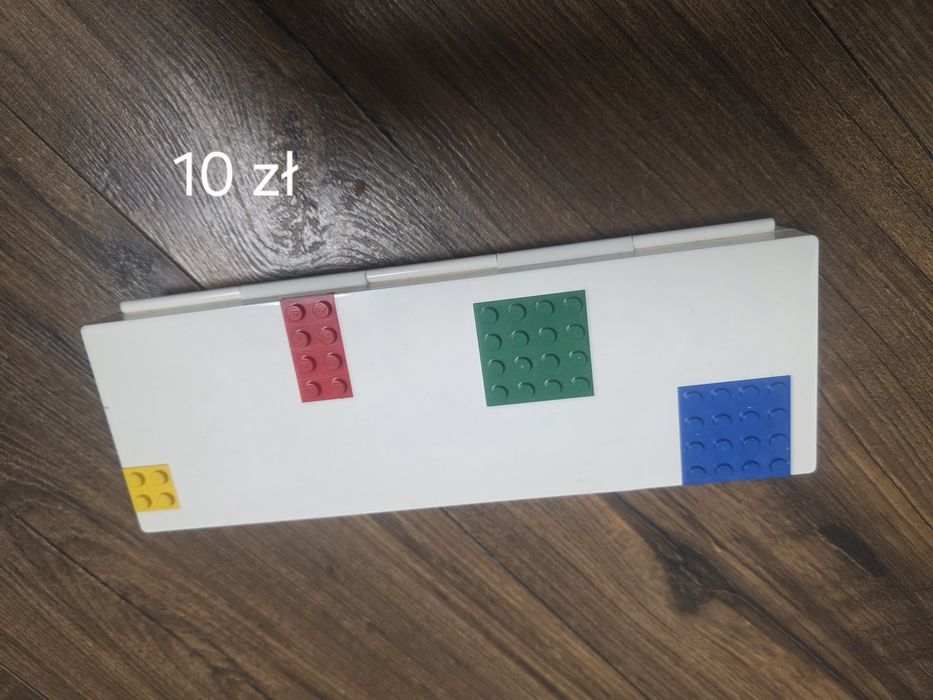 Piórnik Lego używany