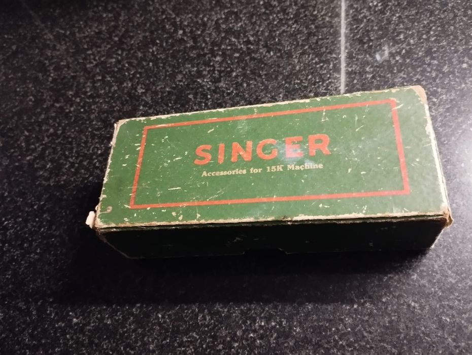 Caixa acessórios de máquina costura Singer