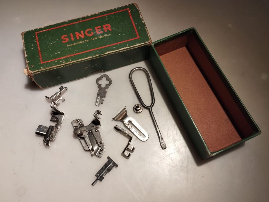 Caixa acessórios de máquina costura Singer