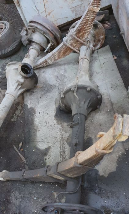 Уаз мости передній, задній