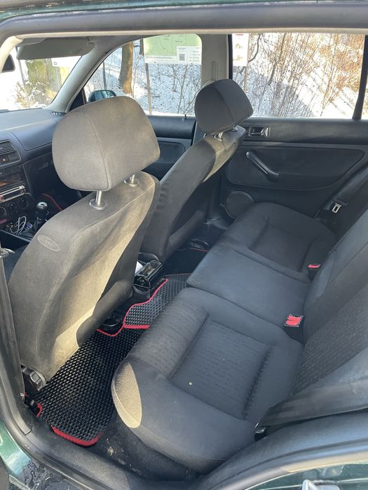 Volkswagen Golf 4 1.6 Газ/Бензин