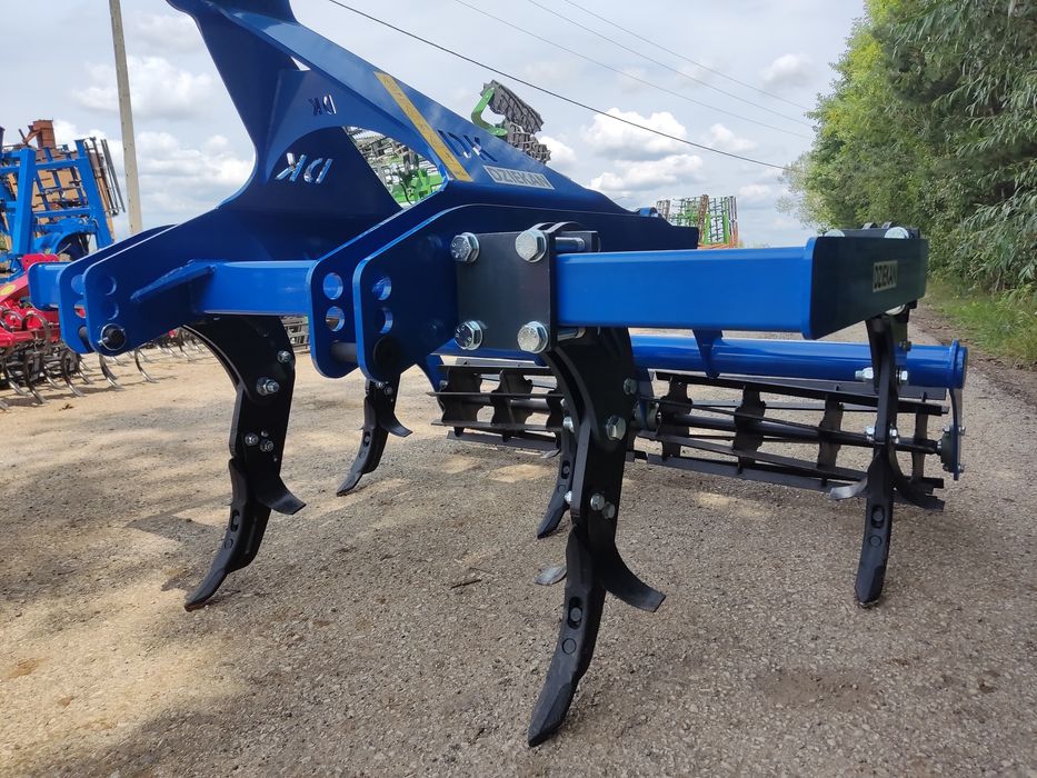 Łapy do pługa ścierniskowca – głębosz, pług dłutowy