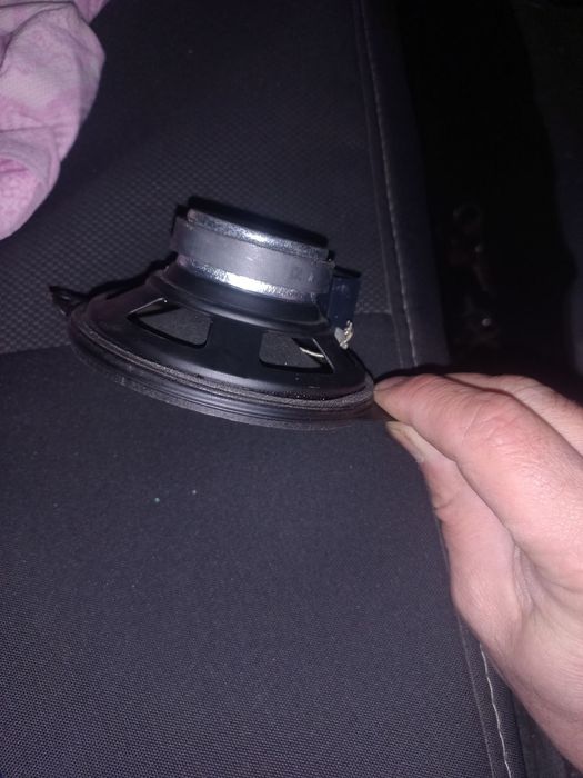 Продам динамики и автомагнитолы.