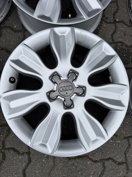 Диски колеса 16 R16  5 100 Volkswagen Audi ауди ауді Skoda Seat A1 A2 A3 8P гольф 4  октавія тур сеат толедо ібіца леон