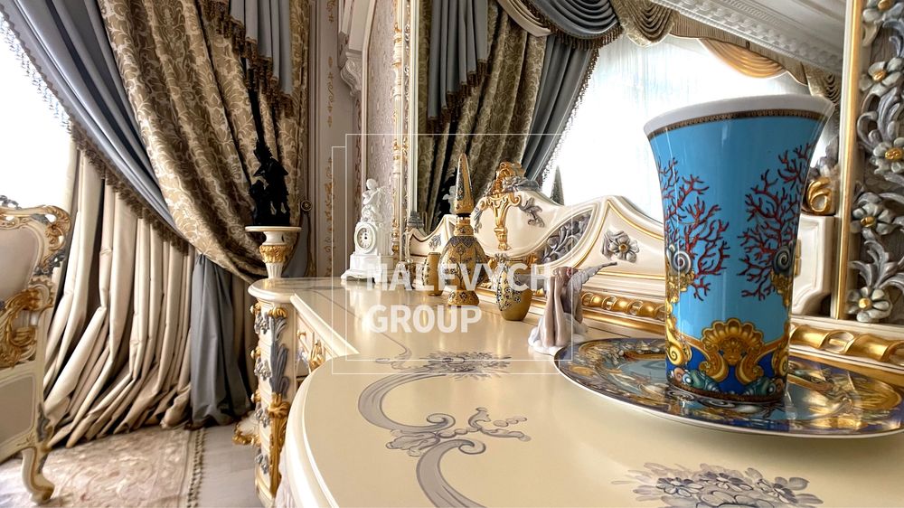 Продається будинок - резиденція поряд із Ботанічним садом. 25 соток