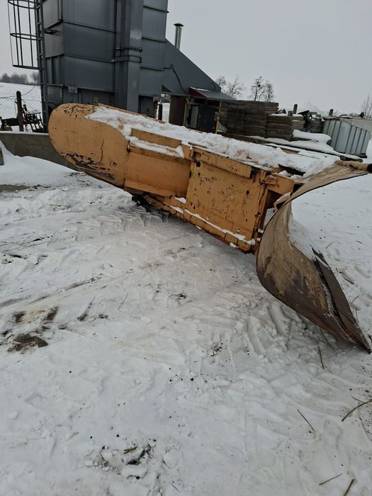 Pług strzała + czołownica   pracował przy ursusie 1614