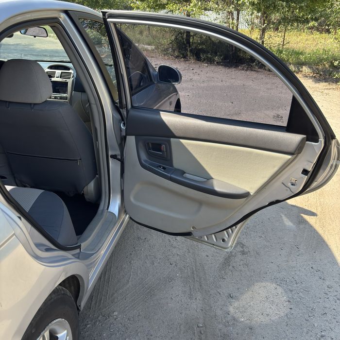 Kia Cerato 1 2005