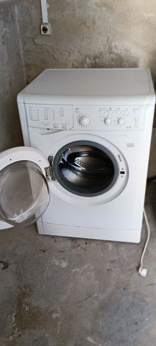 Indesit lava e seca