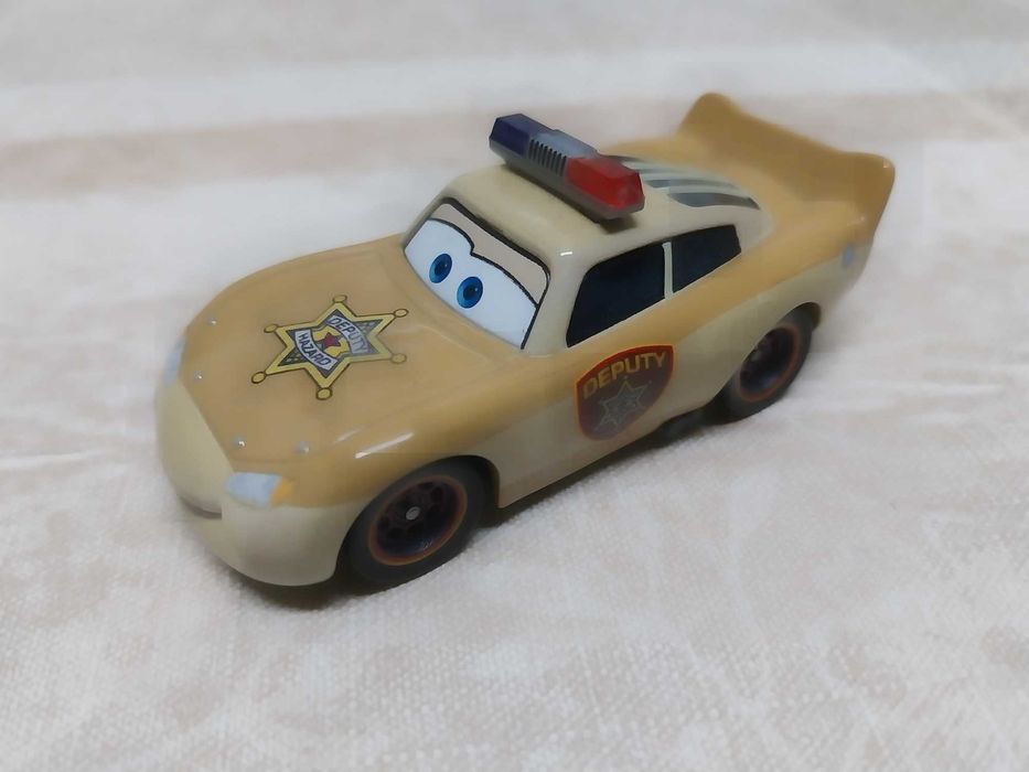 Cars / Disney / Pixar – LIGHTNING MCQUEEN – Deputy Hazard