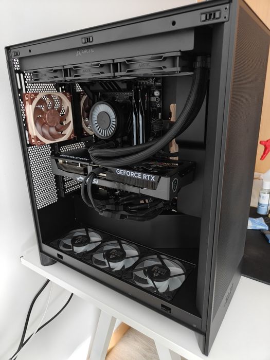 Caixa PC NZXT H7 Flow (2024) c/6 ventoinhas Artic