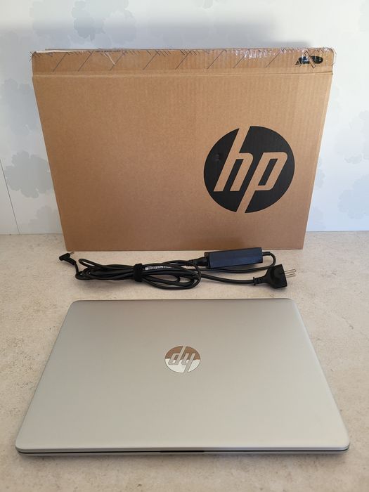 Laptop HP 14s-dq2003nw i5 256GB SSD 8GB RAM Win