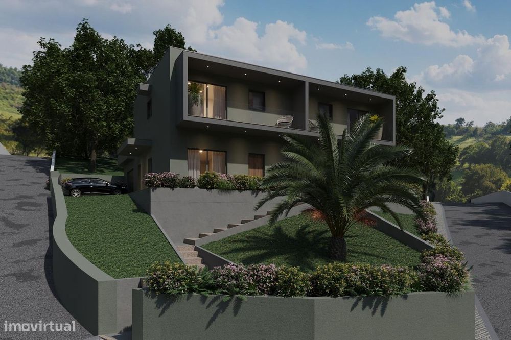 Moradia T3 com suite e closet em Famalicão