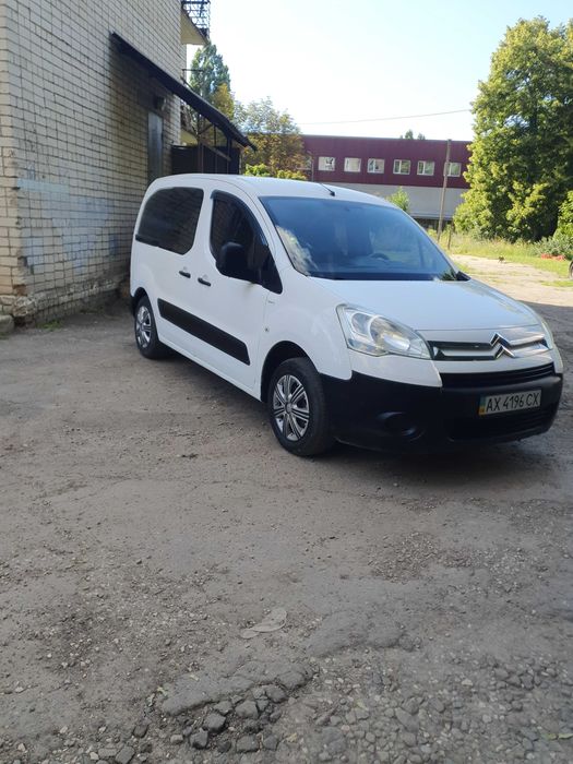 Продам CITROËN BERLINGO Пасажир 1.6 D