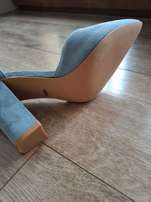 Czółenka szpice niebieskie Buty na szpilkach DeeZee - NOWE !