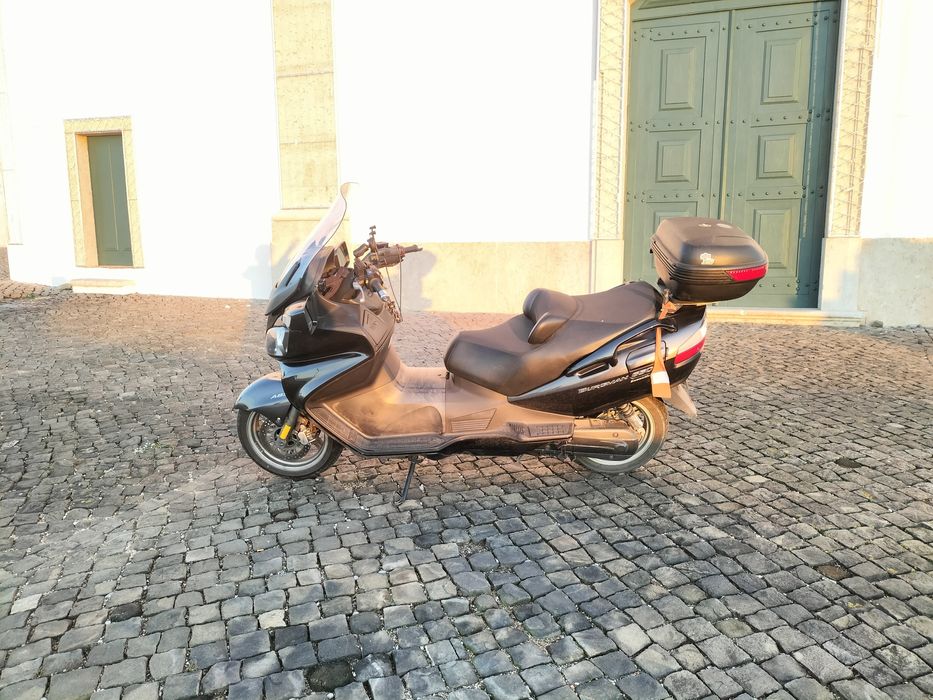 Suzuki Burgman Executive  650 cc