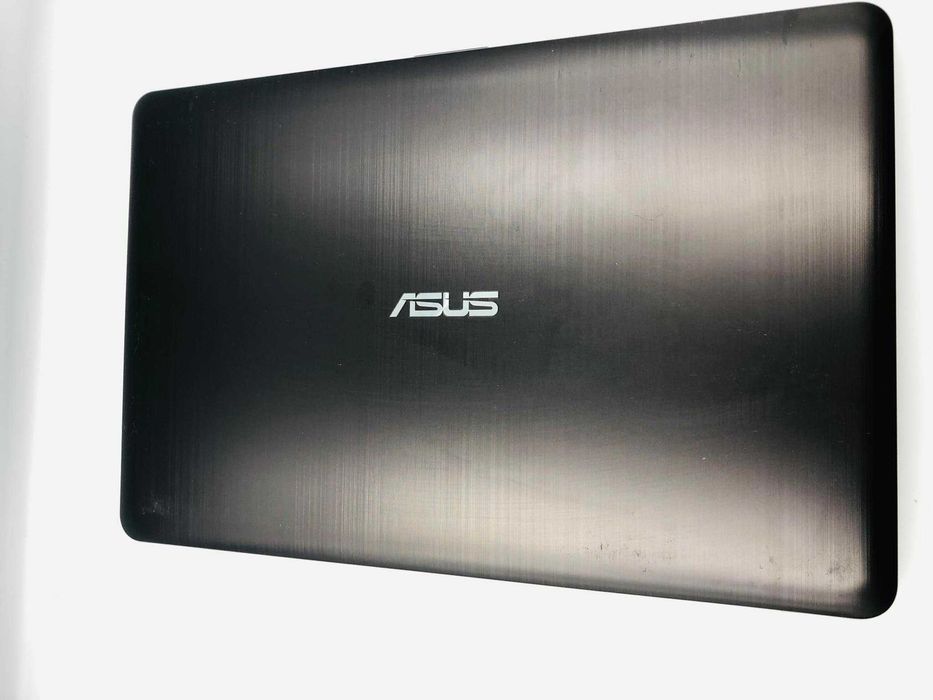 Asus R540N  n3350/128GB SSD / 4GB - Super stan!