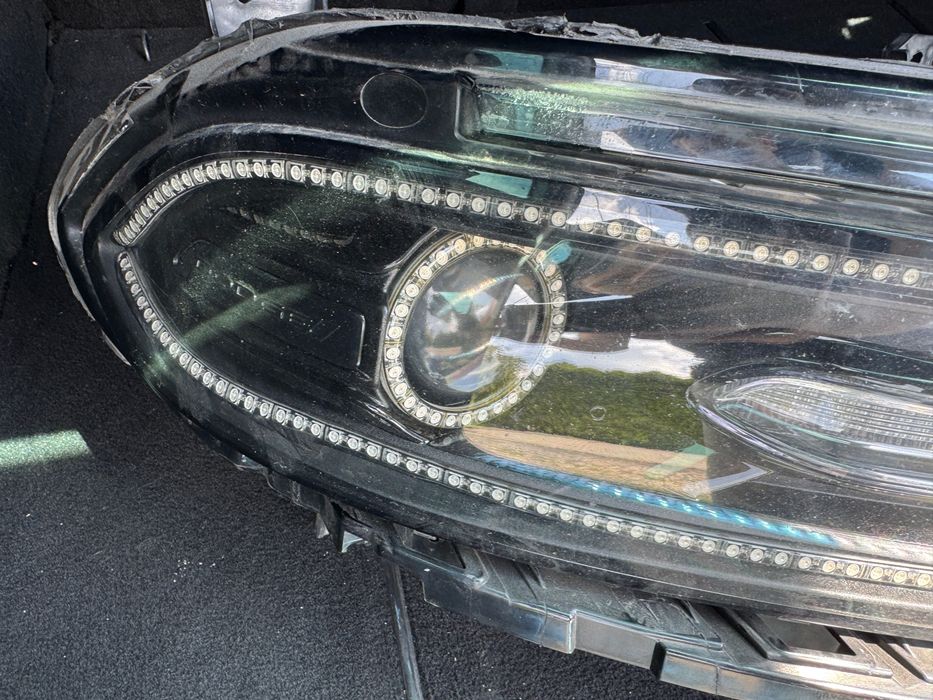 Dodge charger 2018 lampy przednie USA