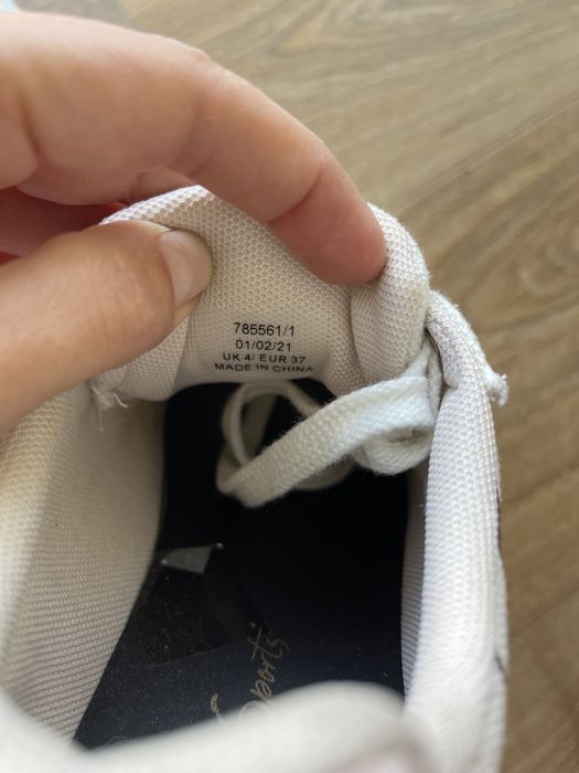 Класні базові кеди River island, дуже  зручні